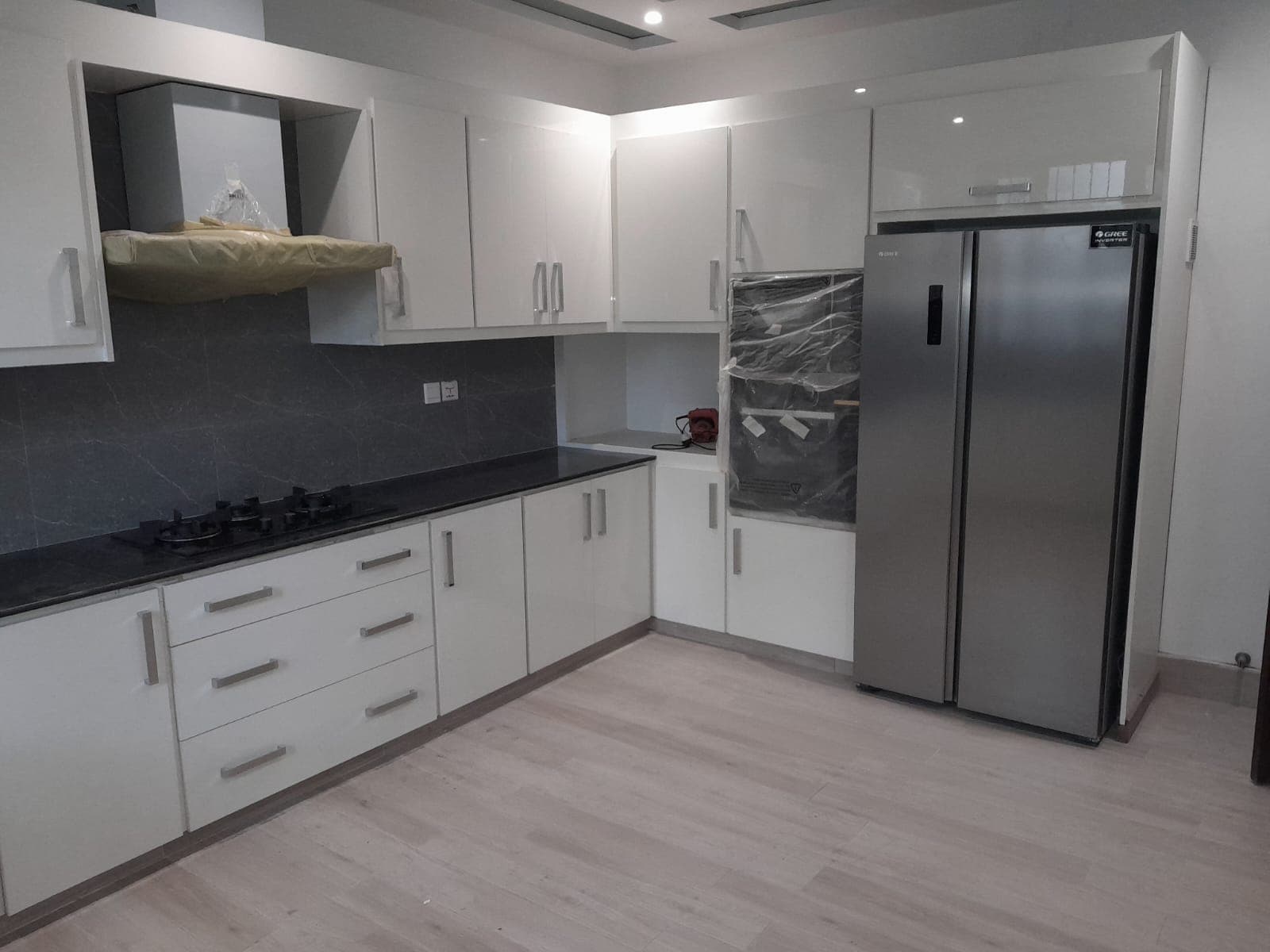 Island Kitchen Finish